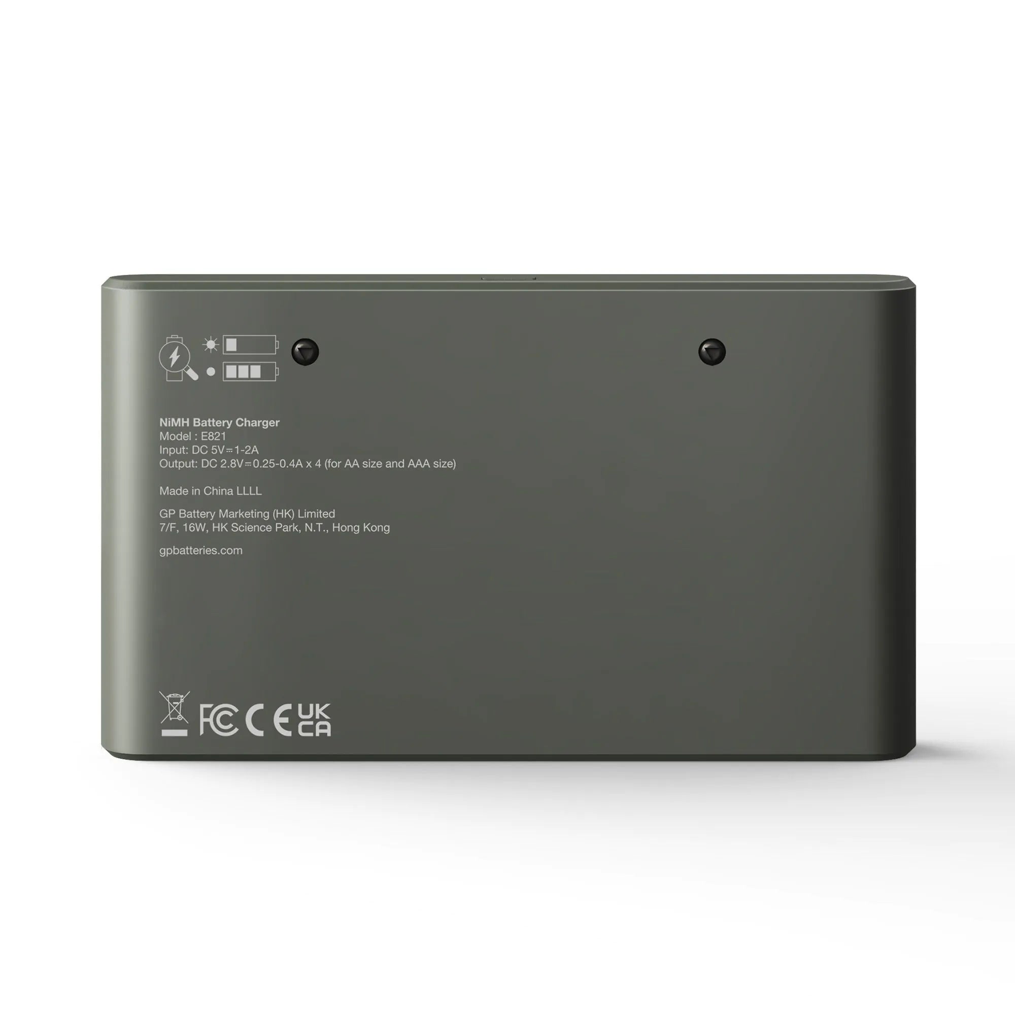 GP RECYKO E821 USB Economy Ladegerät mit 4 RECYKO 2100 AA und 4 RECYKO 850 AAA